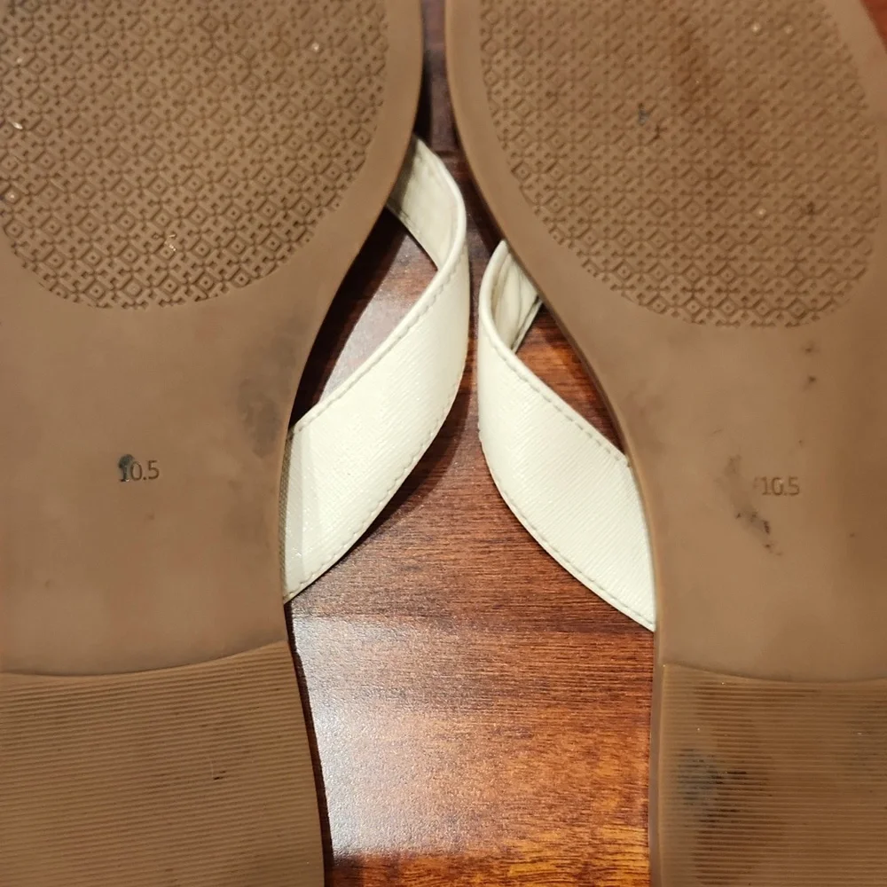 Tory Burch Thora Flip Flops size 10.5
